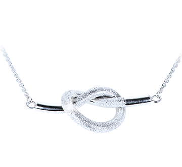 gioielli in argento a forma di nodo