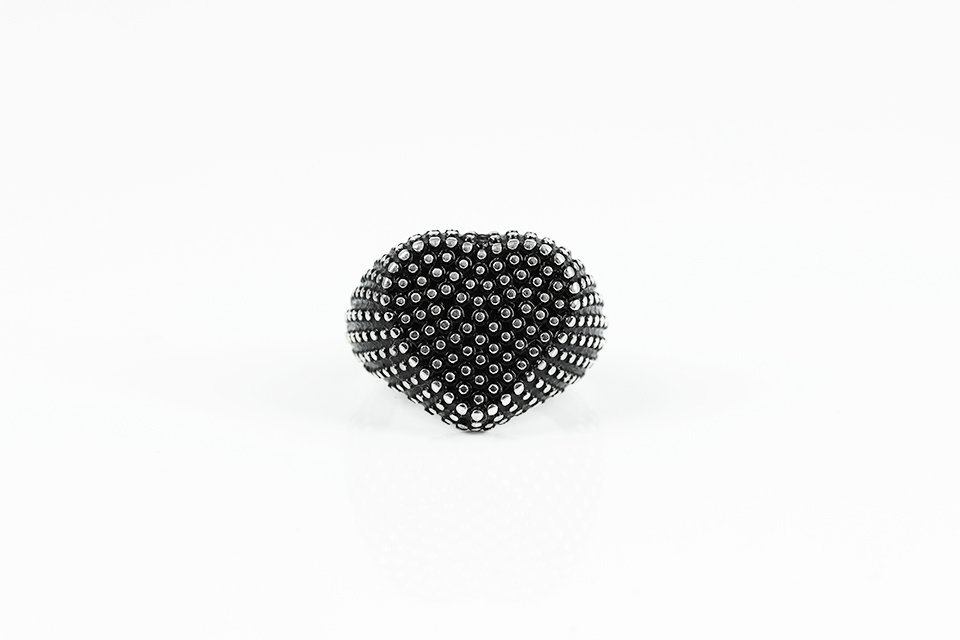 anello-cuore-con--motivo-a-puntini-intero